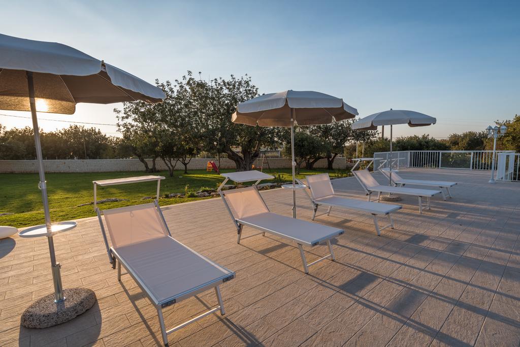 Il Giardino Dei Frangipani Apartment Santa Croce Camerina Bagian luar foto